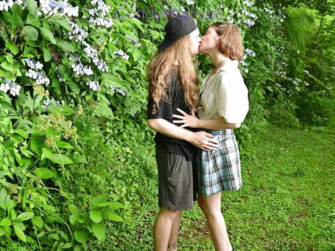 Young Russian schoolgirl’s sensual experience with a stranger in the hydrangea