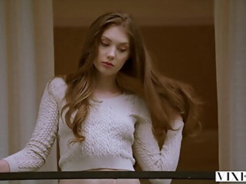 Horny Teen Hooks Up On Social Media