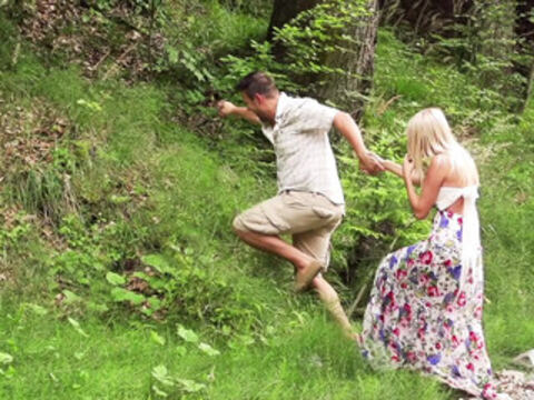 Real German Teen Couple Has Romantic Outdoor Sex on Holiday