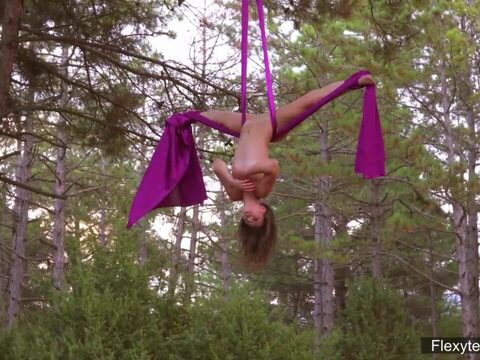 Flexible and hot Kim Nadara, gym rat and nude model.