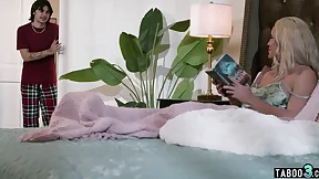 The guy fucks his stepmother with big boobs Aderes Quin