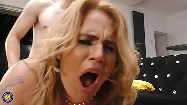 Big stepmom gives young pervert her warm vagina